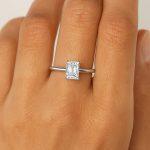 1 carat Emerald lab diamond ring Dubai