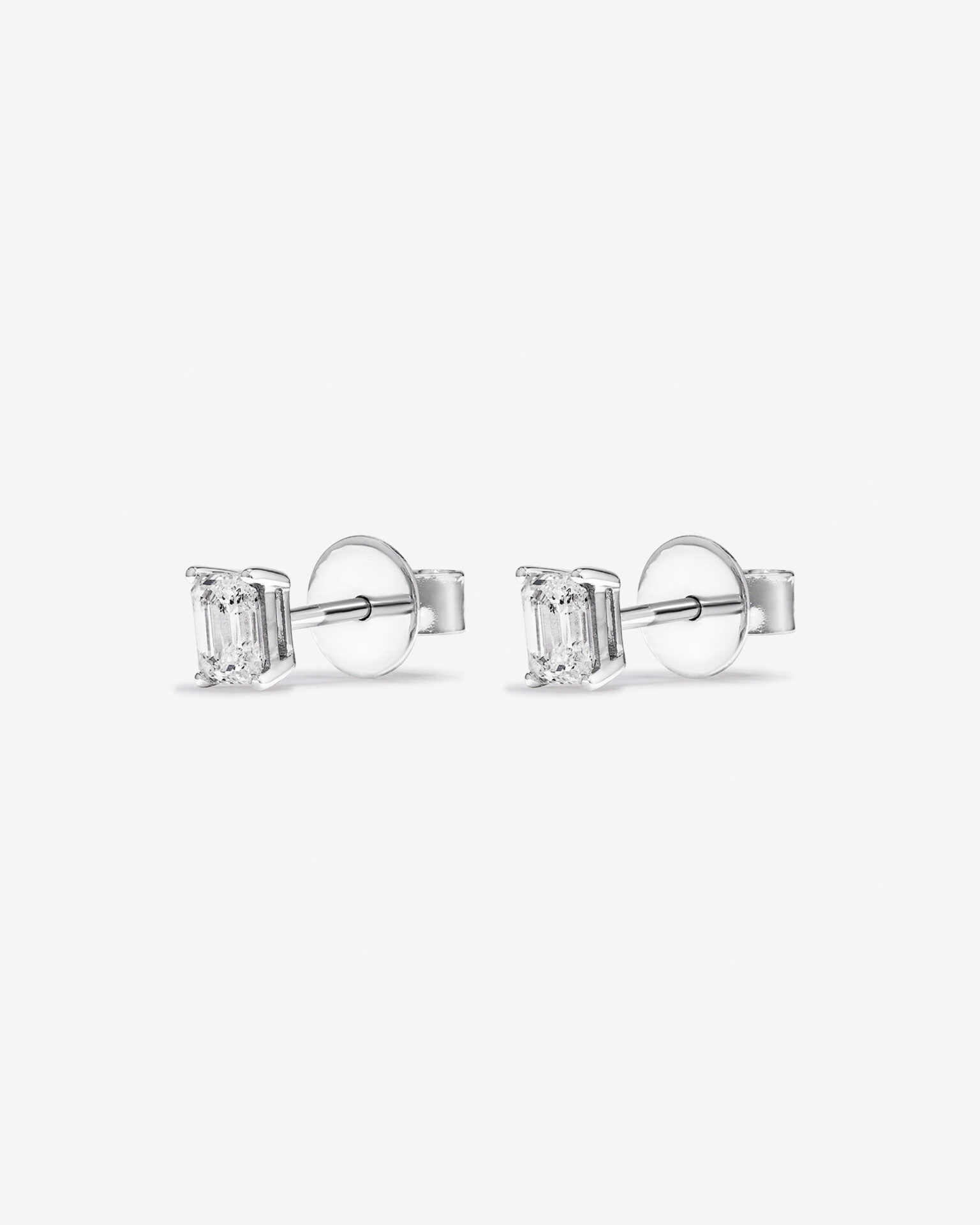 Emerald-Cut-Lab-Diamond-Stud-earrings-UAE-1.jpg