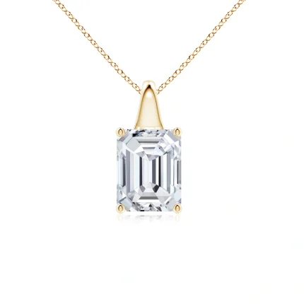 Emerald-Cut Lab grown Diamond Pendant Dubai
