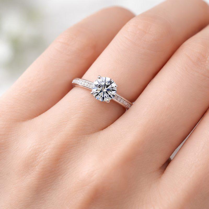 Engagement lab Diamond ring