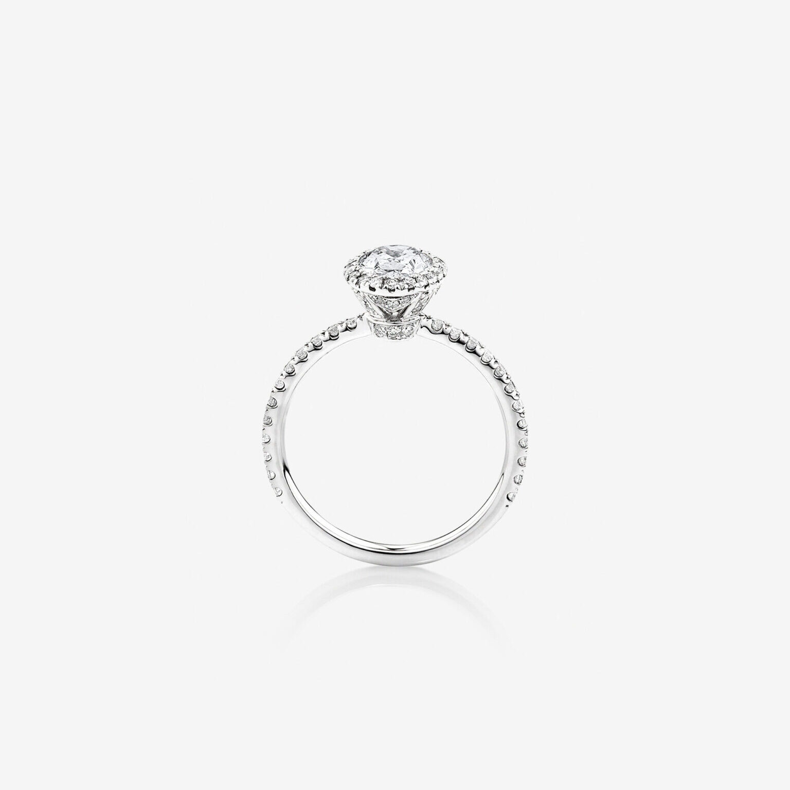 Oval-Cut-Lab-Diamond-Halo-Ring-UAE-e1730310347992.jpg