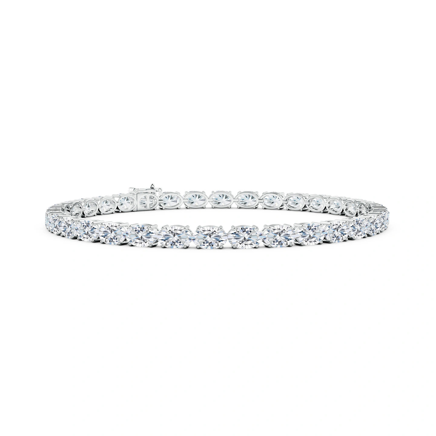 Oval lab grown diamond bracelet Dubai Oval lab grown diamond bracelet Dubai