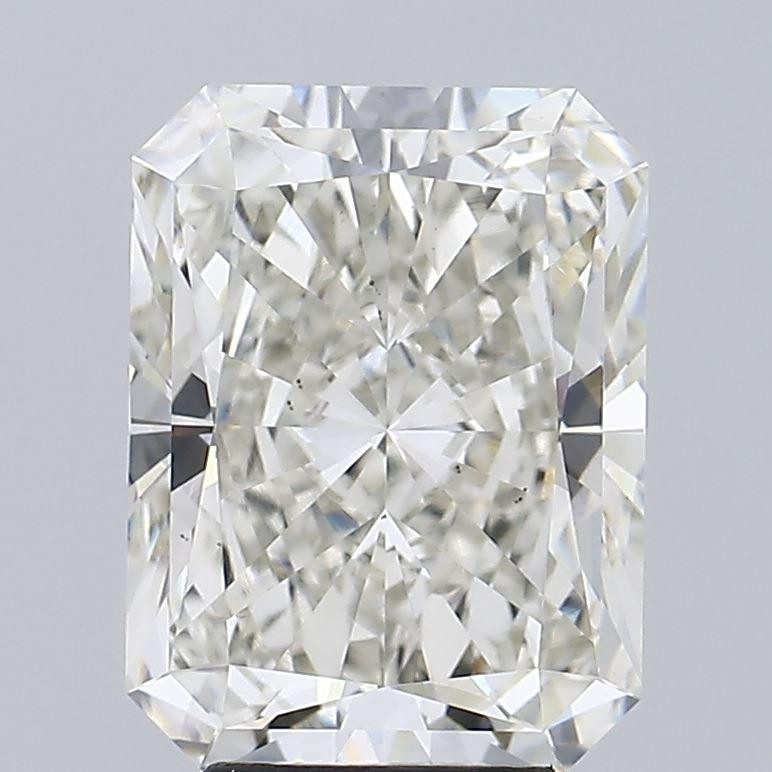 4.45 Carat Radiant lab diamond Dubai 4.45 Carat Radiant lab diamond Dubai