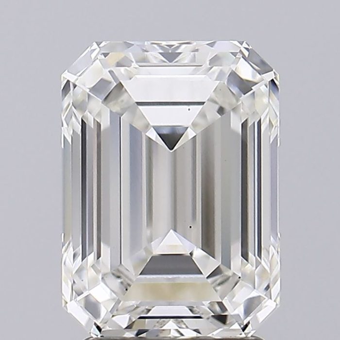 5.05 carat Emerald shape lab grown diamond Dubai