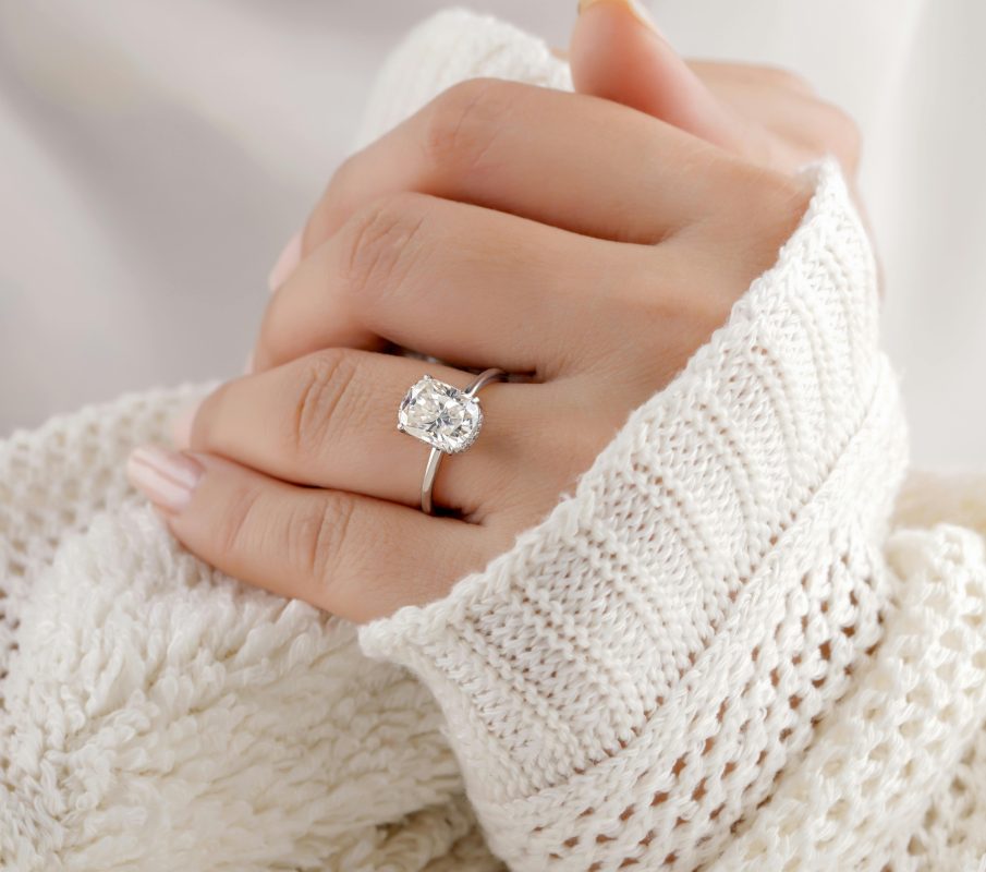 Diamond rings Dubai UAE