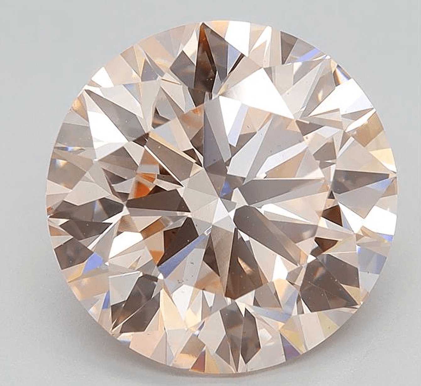 8 carat round Pink Lab Grown Diamond Dubai 8 carat round Pink Lab Grown Diamond Dubai