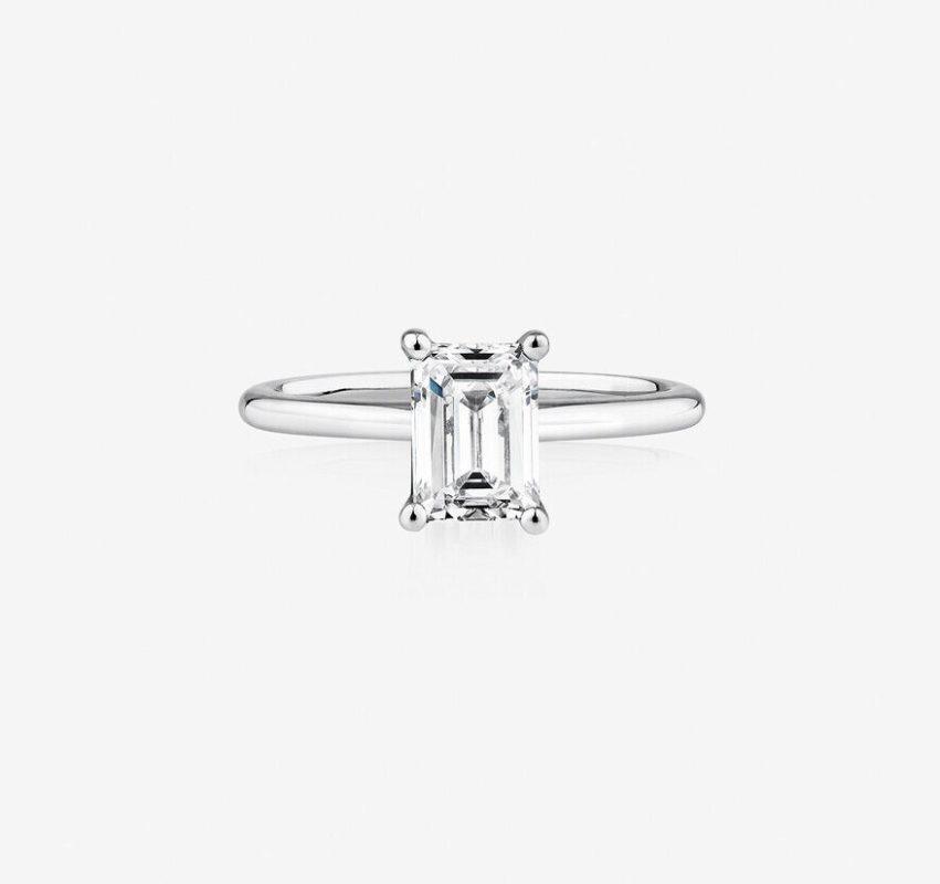1 carat Emerald diamond ring Dubai