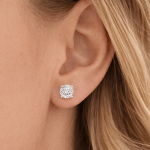 Round Diamond Stud earrings