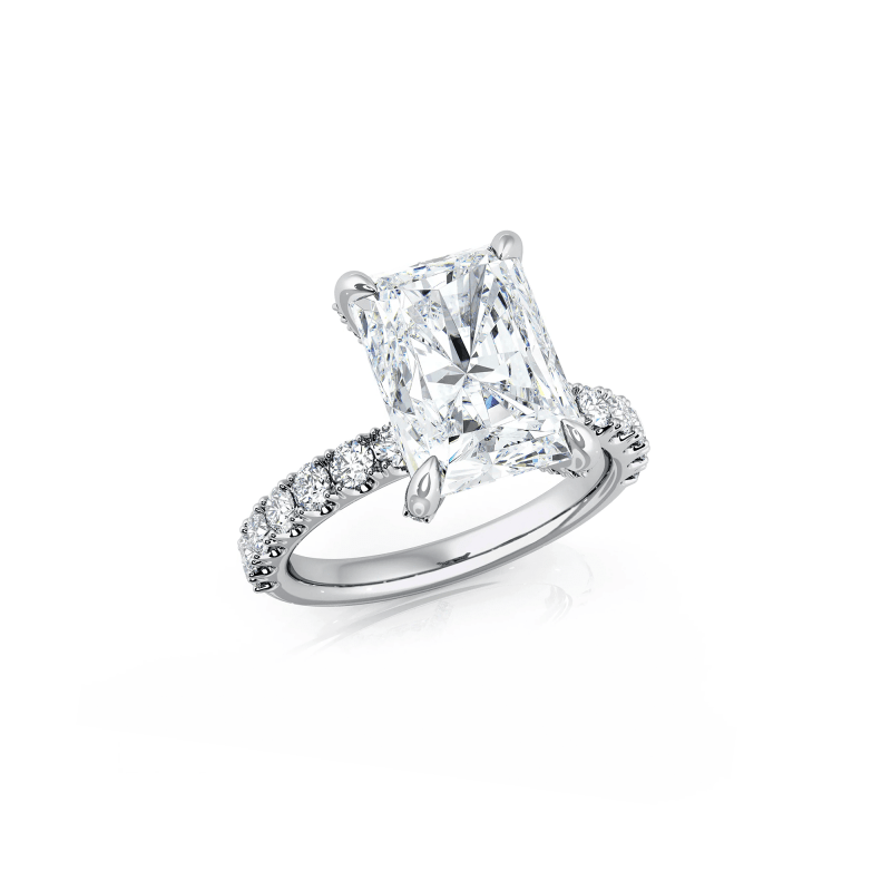 Radiant Cut Lab Diamond Engagement Ring Dubai