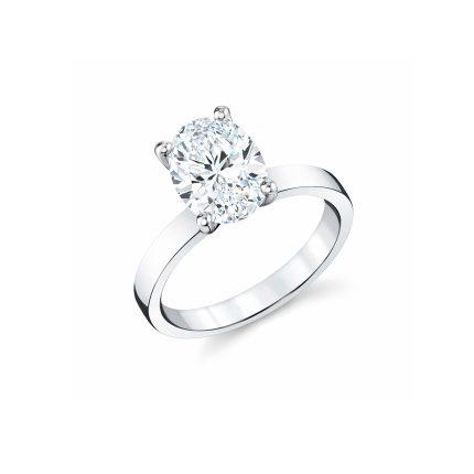 2 carat Oval lab diamond ring - Dubai