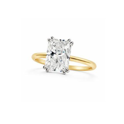 2 carat Radiant lab diamond ring Dubai