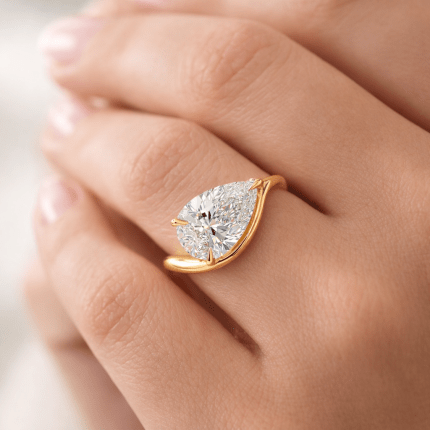 3 carat pear lab diamond ring