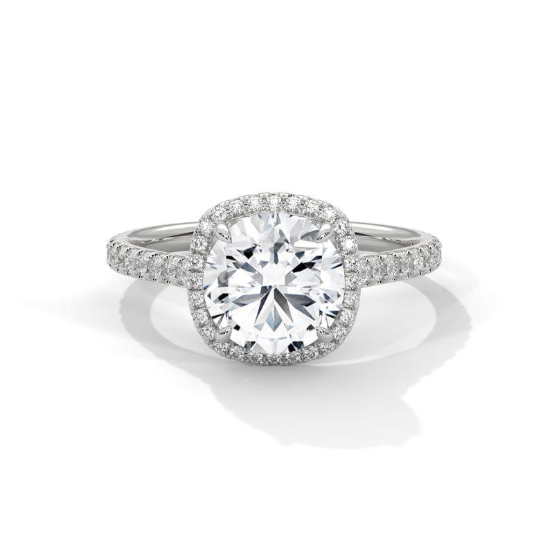 Diamond ring with Halo