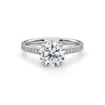Lab Diamond Engagement ring with Shoulder diamonds Dubai