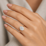 Custom oval diamond rings in Dubai